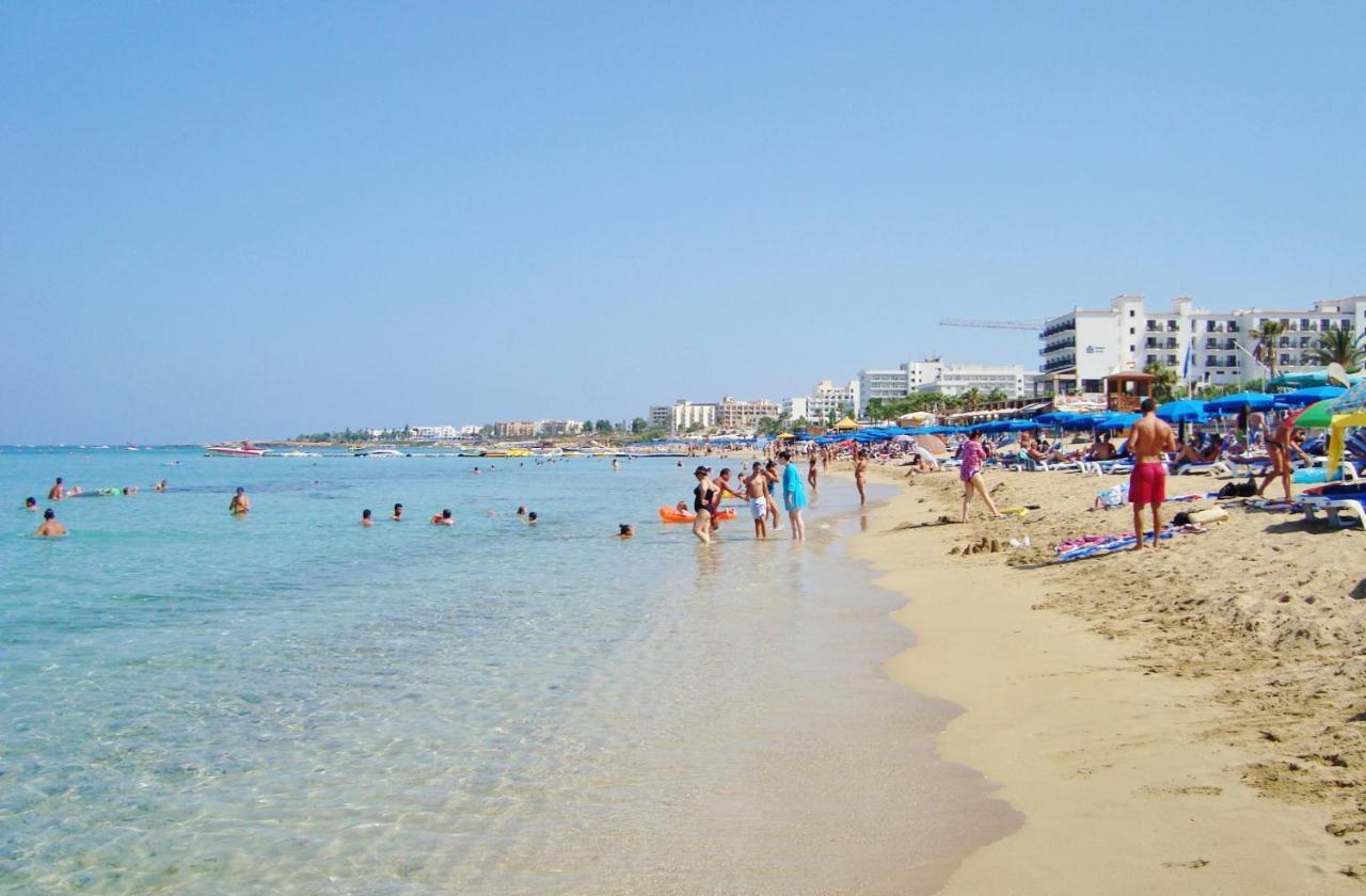 Charming Holiday Retreat Kato Paphos Apt 400M To The Beach Bagian luar foto