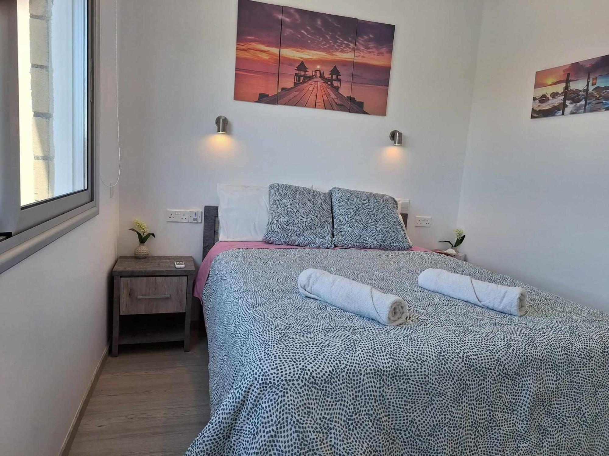 Charming Holiday Retreat Kato Paphos Apt 400M To The Beach Bagian luar foto