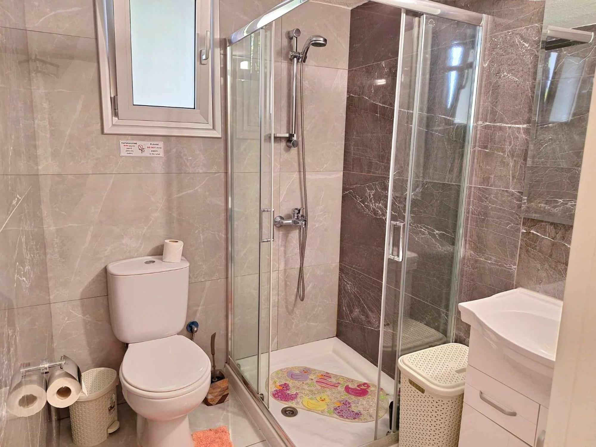 Charming Holiday Retreat Kato Paphos Apt 400M To The Beach Bagian luar foto
