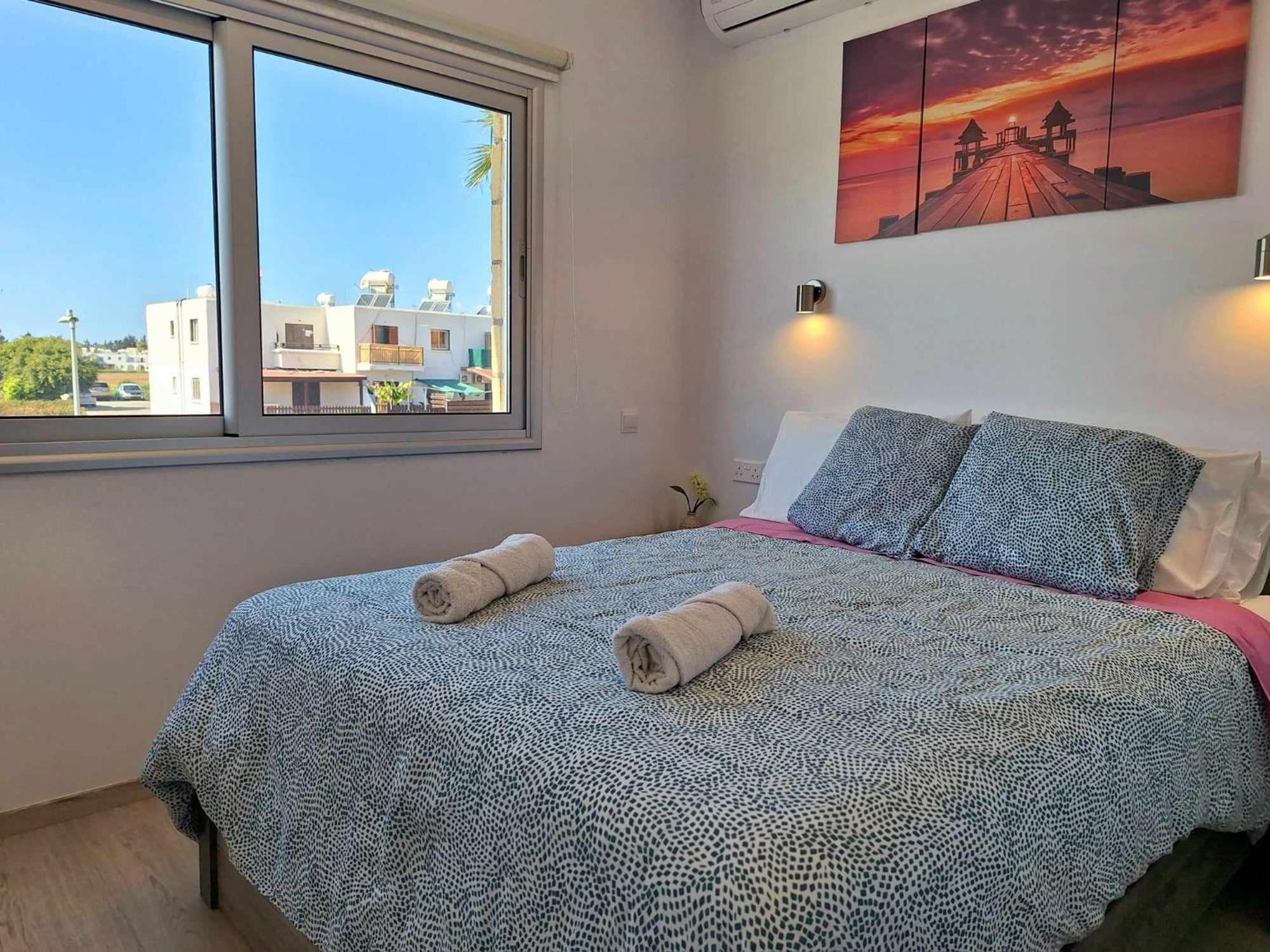 Charming Holiday Retreat Kato Paphos Apt 400M To The Beach Bagian luar foto